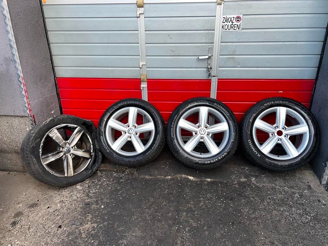 Original ALU kola VW Girona 19" 8,5J ET59 + pneu 235/45/R19