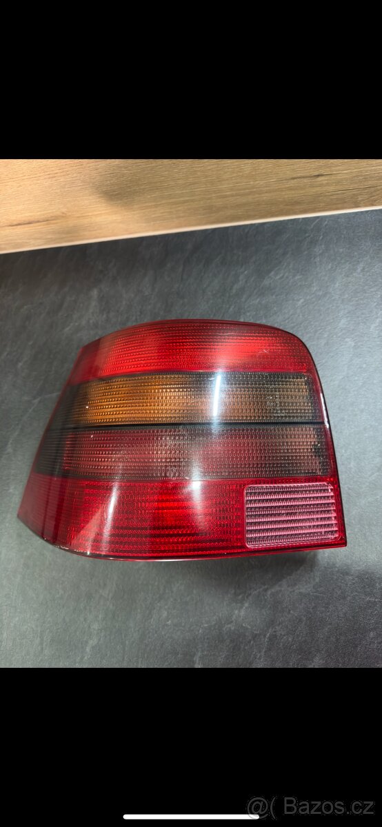 Golf IV zadní světla
