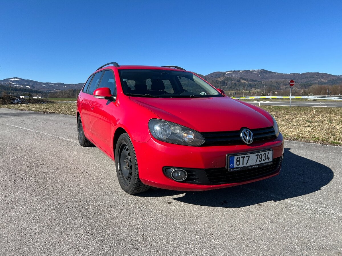 VW Golf Variant 1.4 TSI na opravu nebo ND