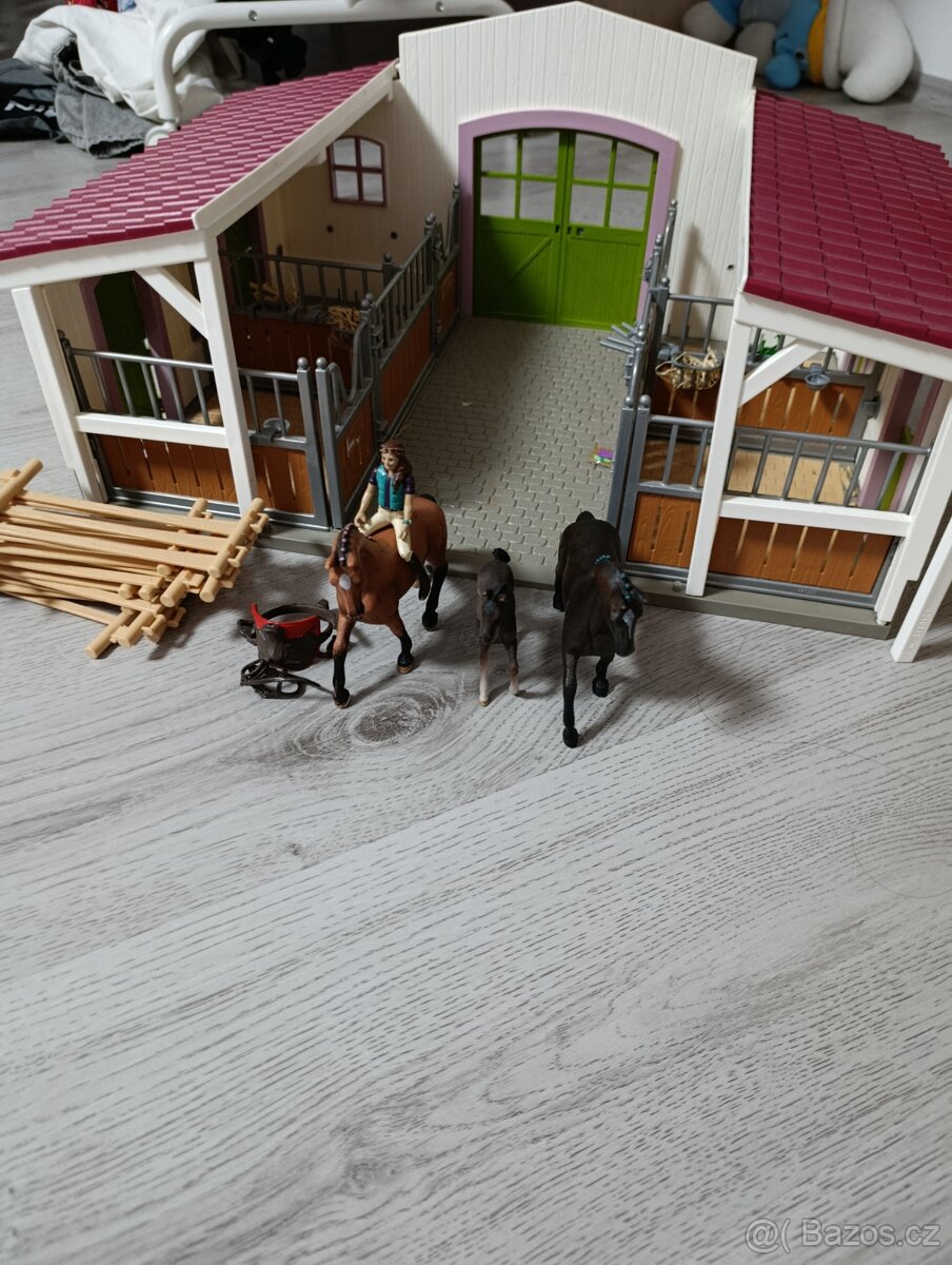 Stáj Schleich