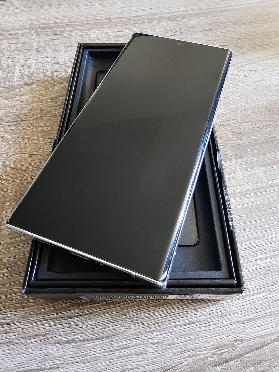 Samsung Galaxy S22 Ultra 256GB, 12GB RAM