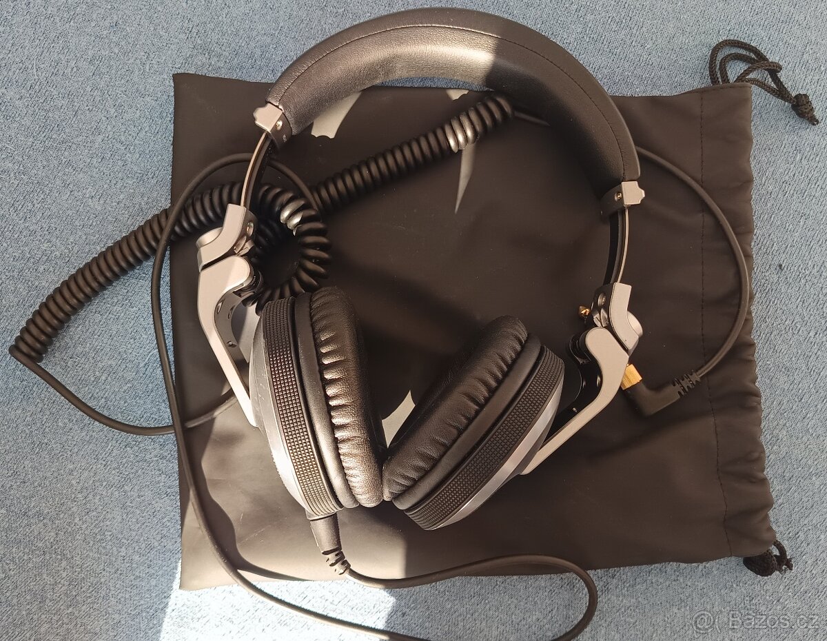 Sluchátka Pioneer DJ HDJ-X7