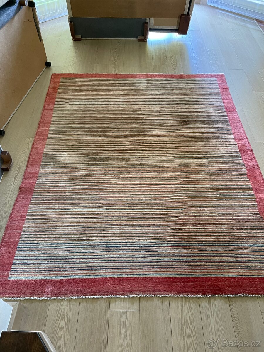 Perský vlněný koberec 2,45 x 2m