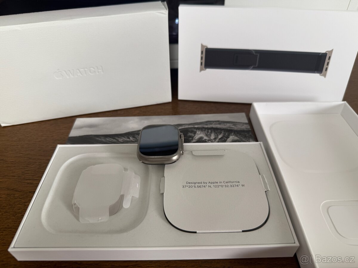 Apple Watch Ultra 2 - baterie 98% - Natural Titanium