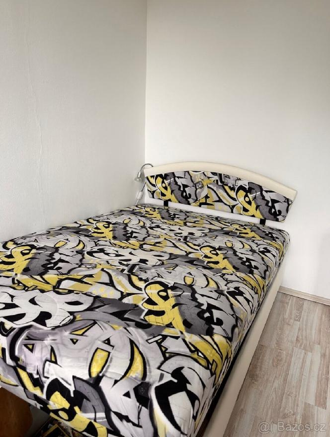 Postel 200 x 120 cm s úložným prostorem, zabudovanou matrací