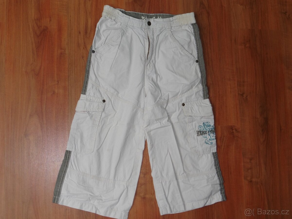 2x kraťasy vel 134 cm, 8-9 let