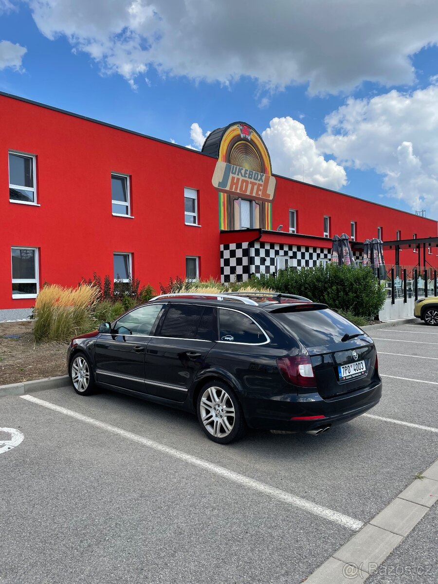 Skoda Superb 2,0tdi