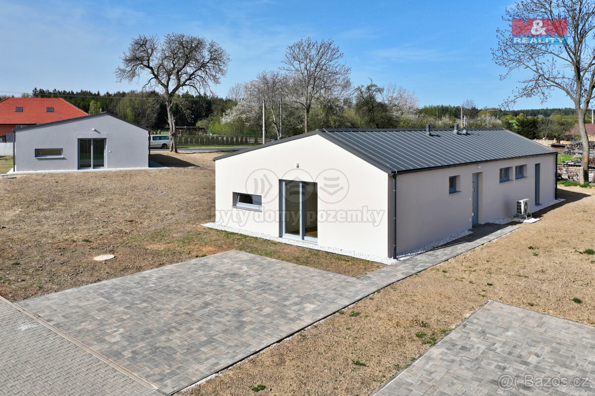 Novostavba rodinného domu, 121 m², Chlístovice - Pivnisko.