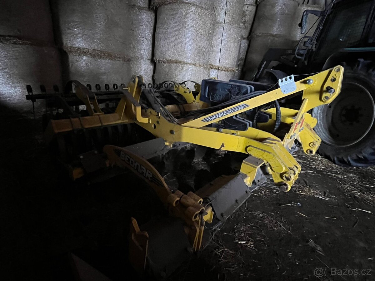 Diskový podmítač Bednář XN 3000