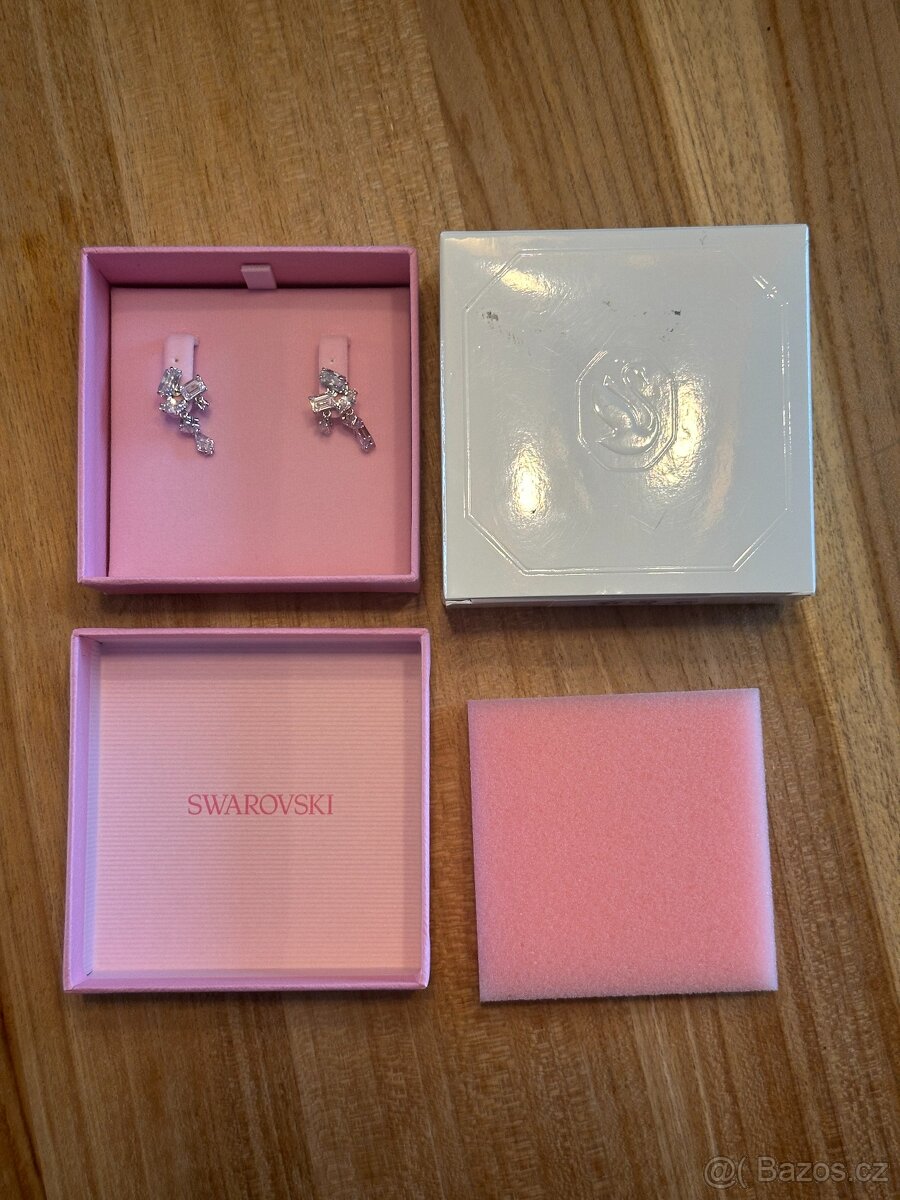 Nové SWAROVSKI náušnice Mesmera 5665825, PC 3 750,-