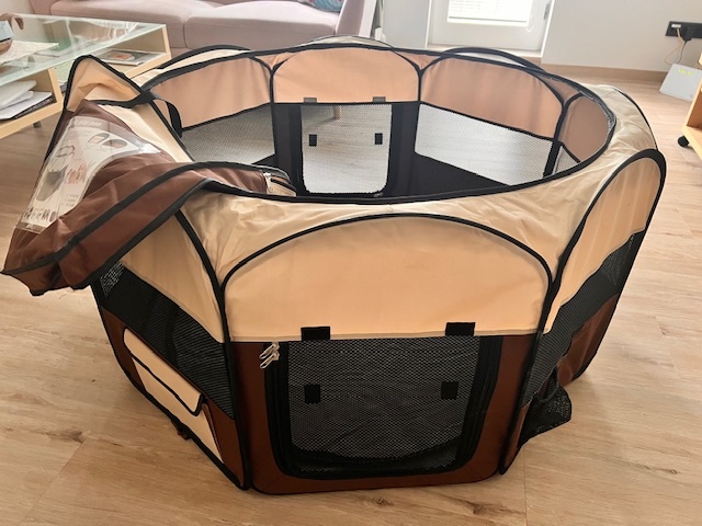 nylonová ohrádka pro štěnata a psy