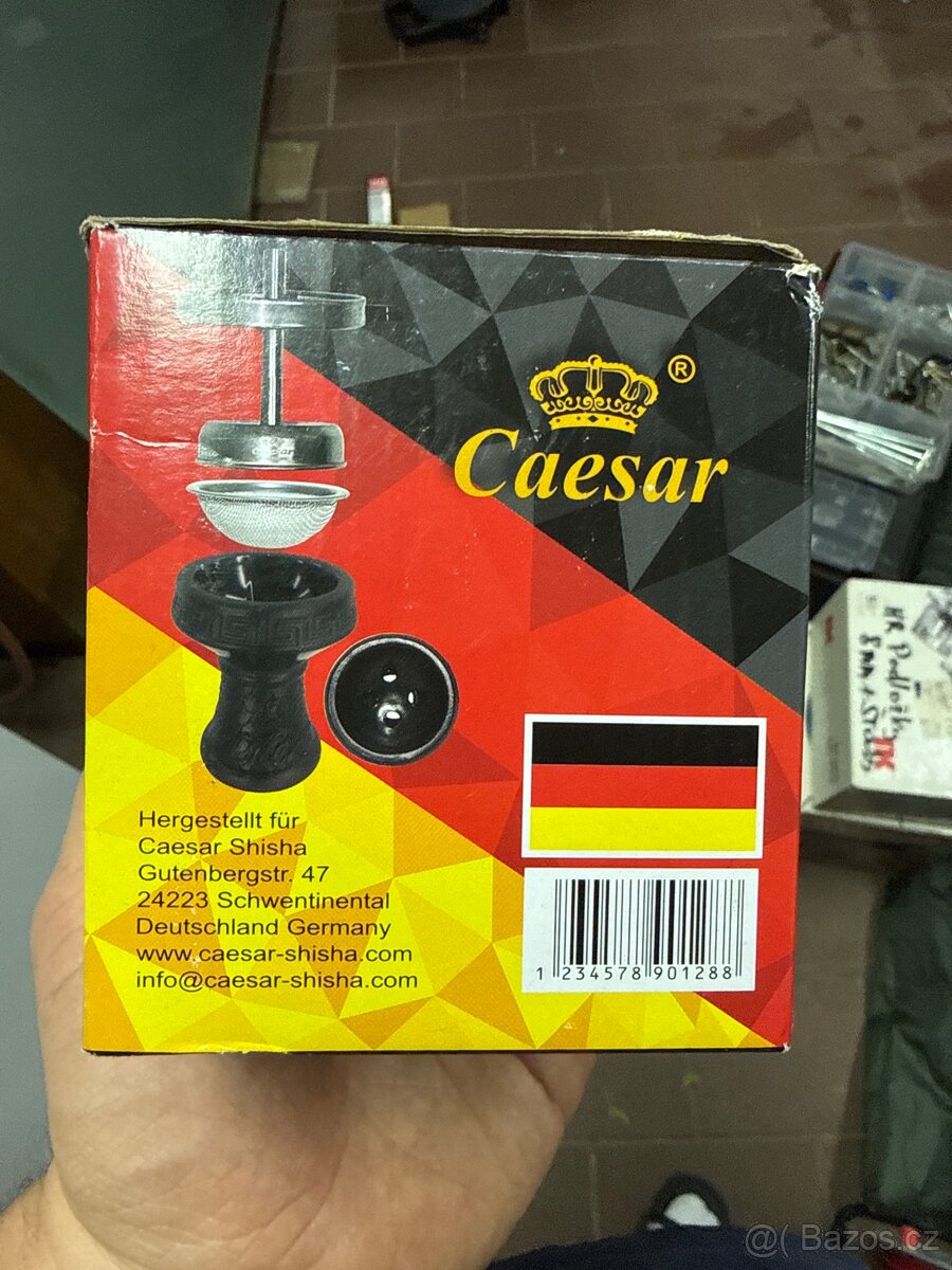 Korunka na vodní dýmku