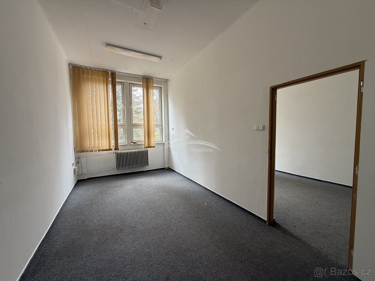 Pronájem kanceláře 30 m2, Pelhřimov