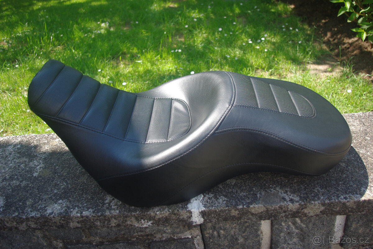 Prodám sedlo, dvojsedlo, sedlo spolujezdce Harley Davidson