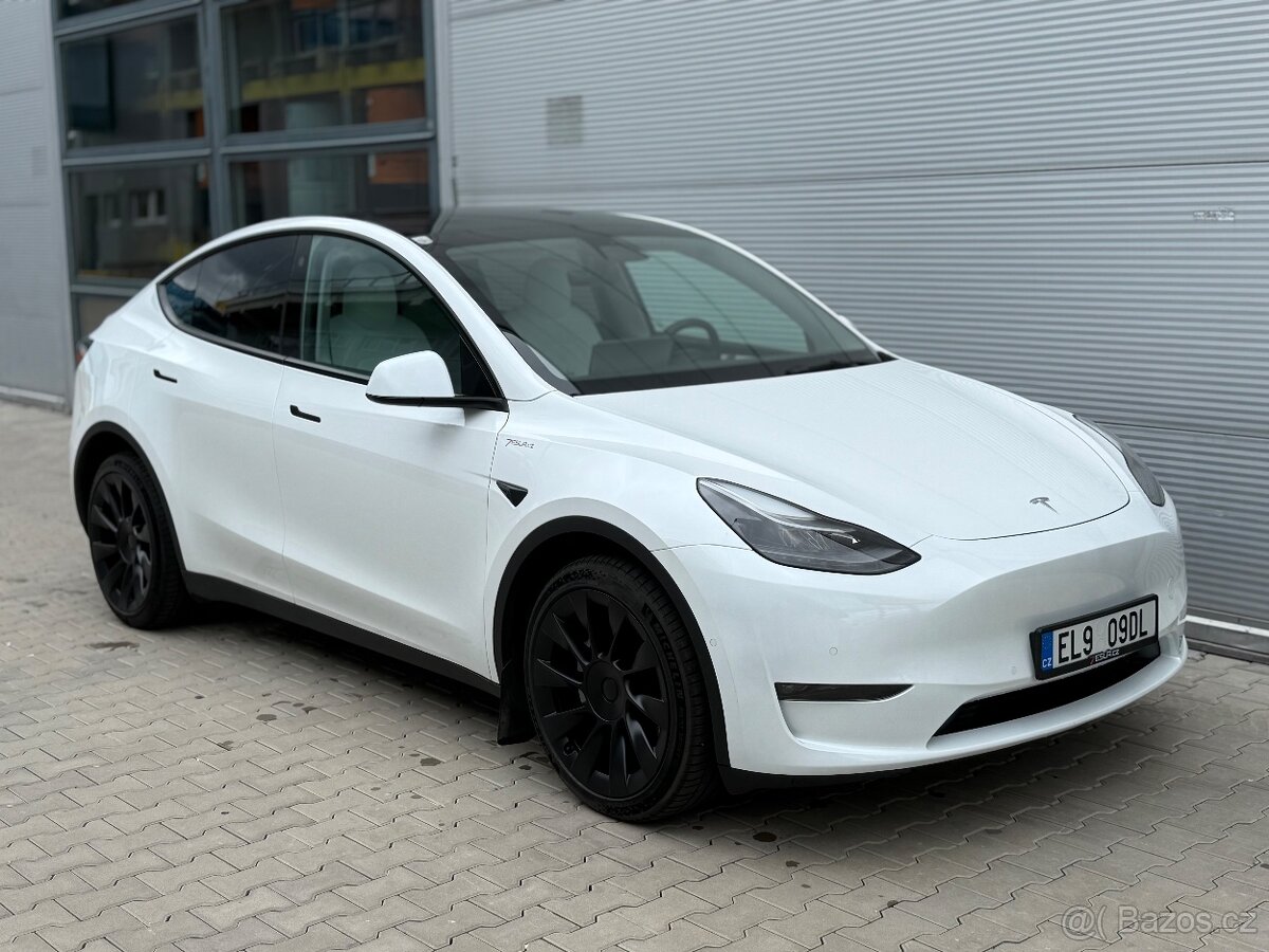 Tesla Model Y Long Range 4x4 záruka 2030 DPH
