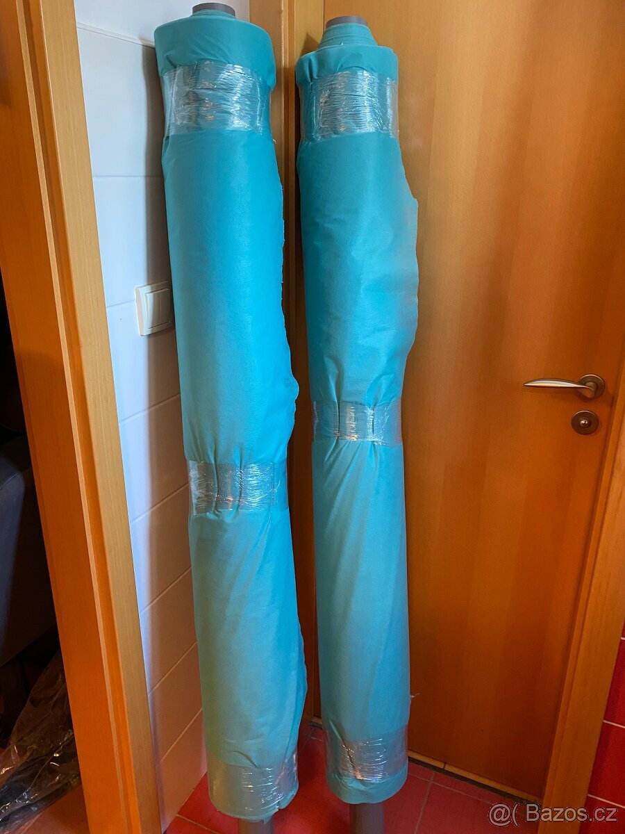 PRODÁM NETKANOU TEXTILII - ROLE