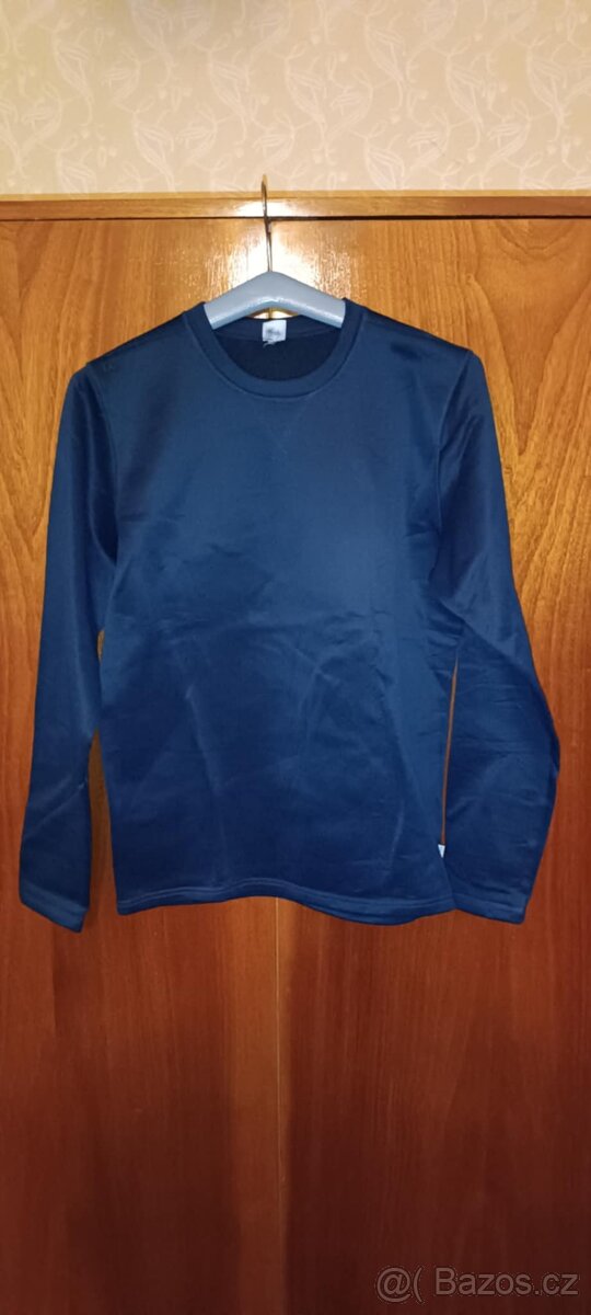 Unisex tmavě modré tričko s dlouhým rukávem vel. M