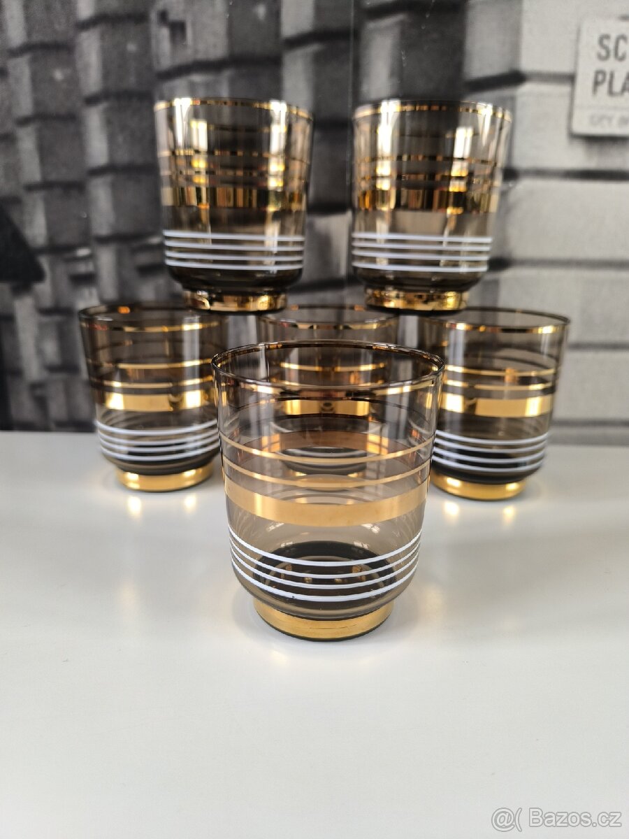 Sada 6ti starožitných skleniček na whisky