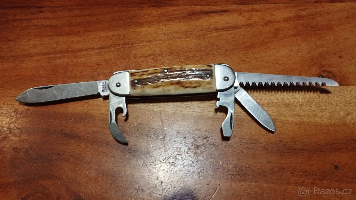 Mikov Stovka okovaná