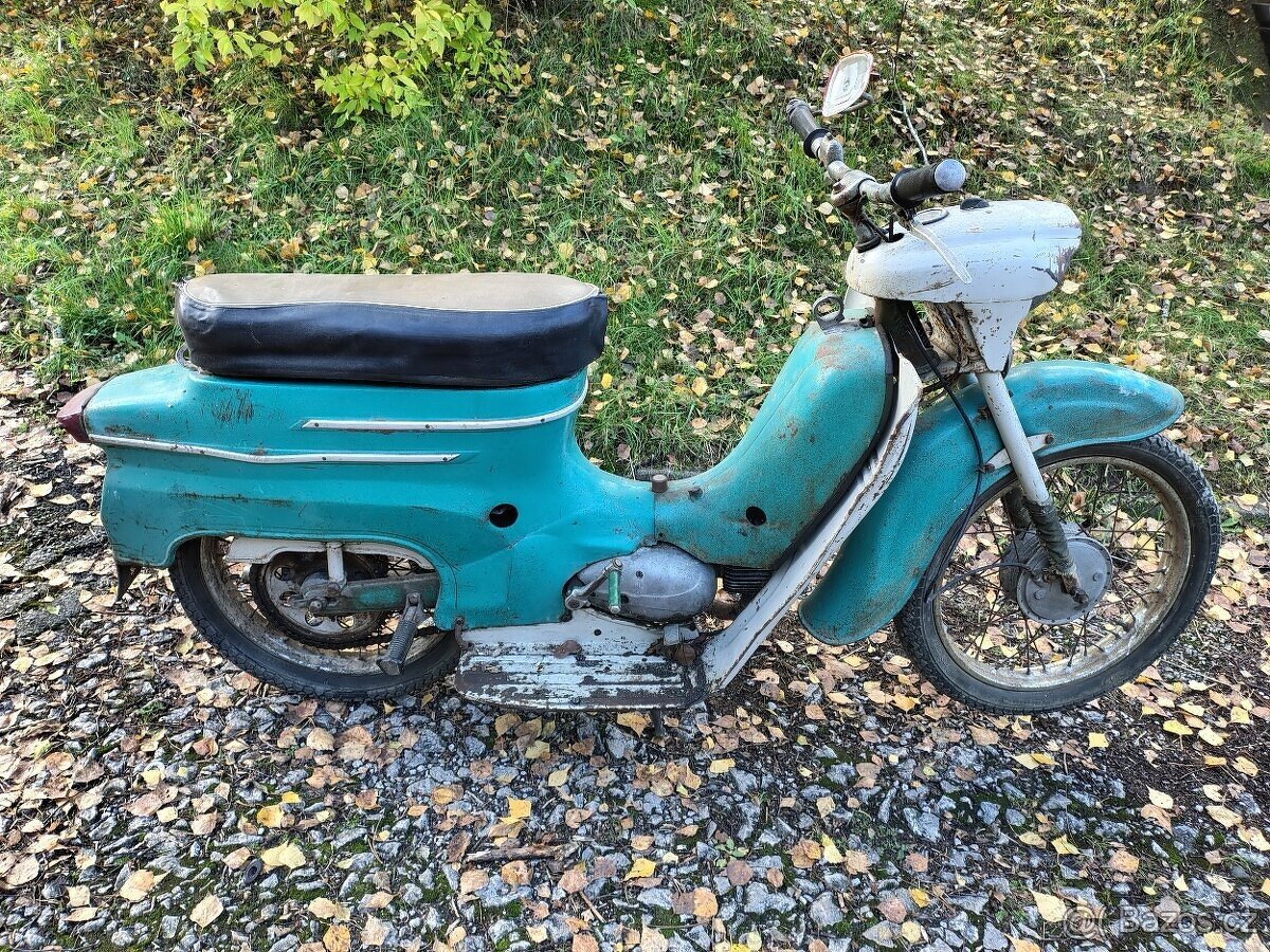 Jawa 50/05 pionýr s platným TP a SPZ