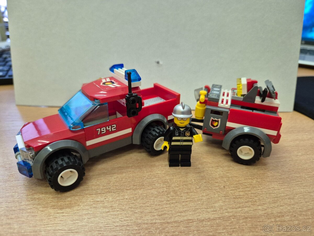 LEGO City 7942 Hasičský pick-up