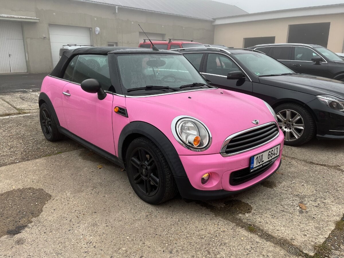 Mini One Cabrio • 68tkm • Automat • Klima • Odpočet DPH