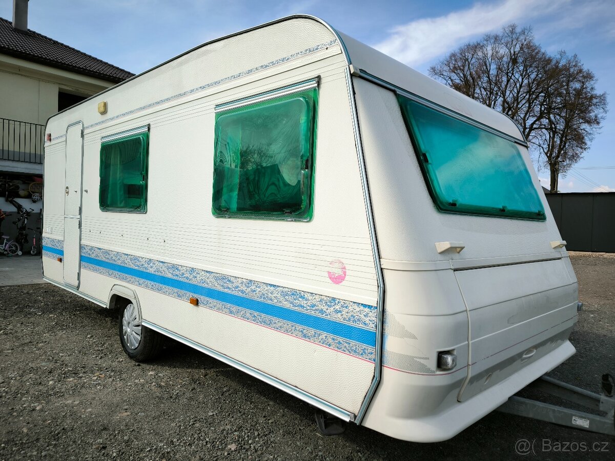 PRODÁNO Rodinný karavan Adria Unica 502 - PALANDY