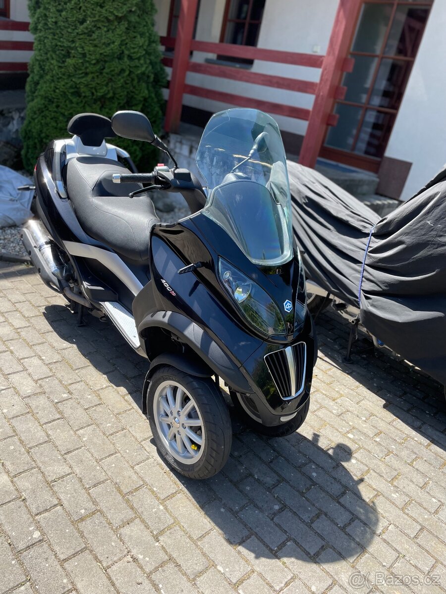 piaggio mp3 400