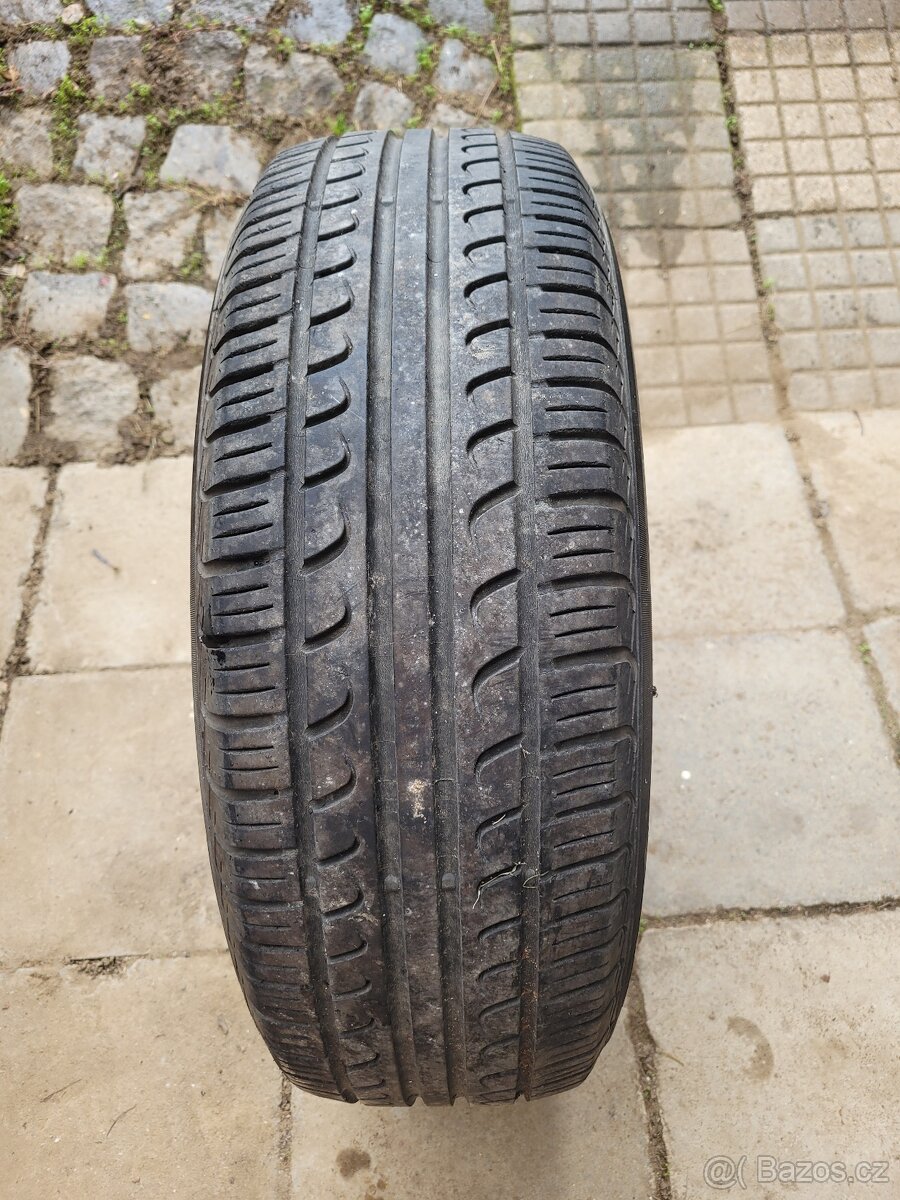 4 x letní pneu Pirelli 195/65 R15 - Brno