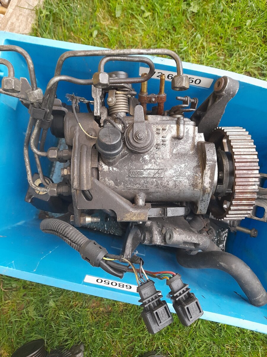 Škoda felicia 1.9d vstřik.čerpadlo