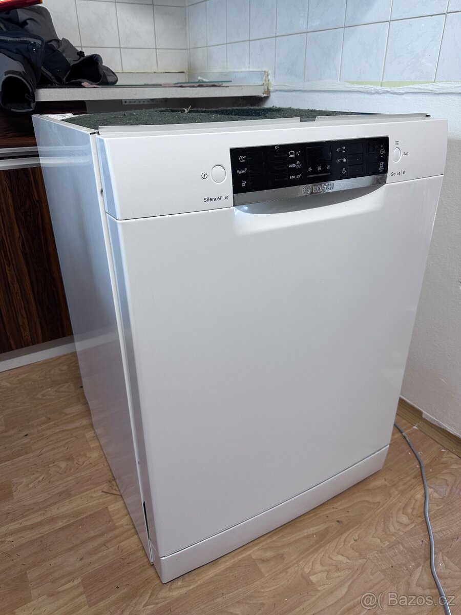Myčka Bosch SMS46GW01E
