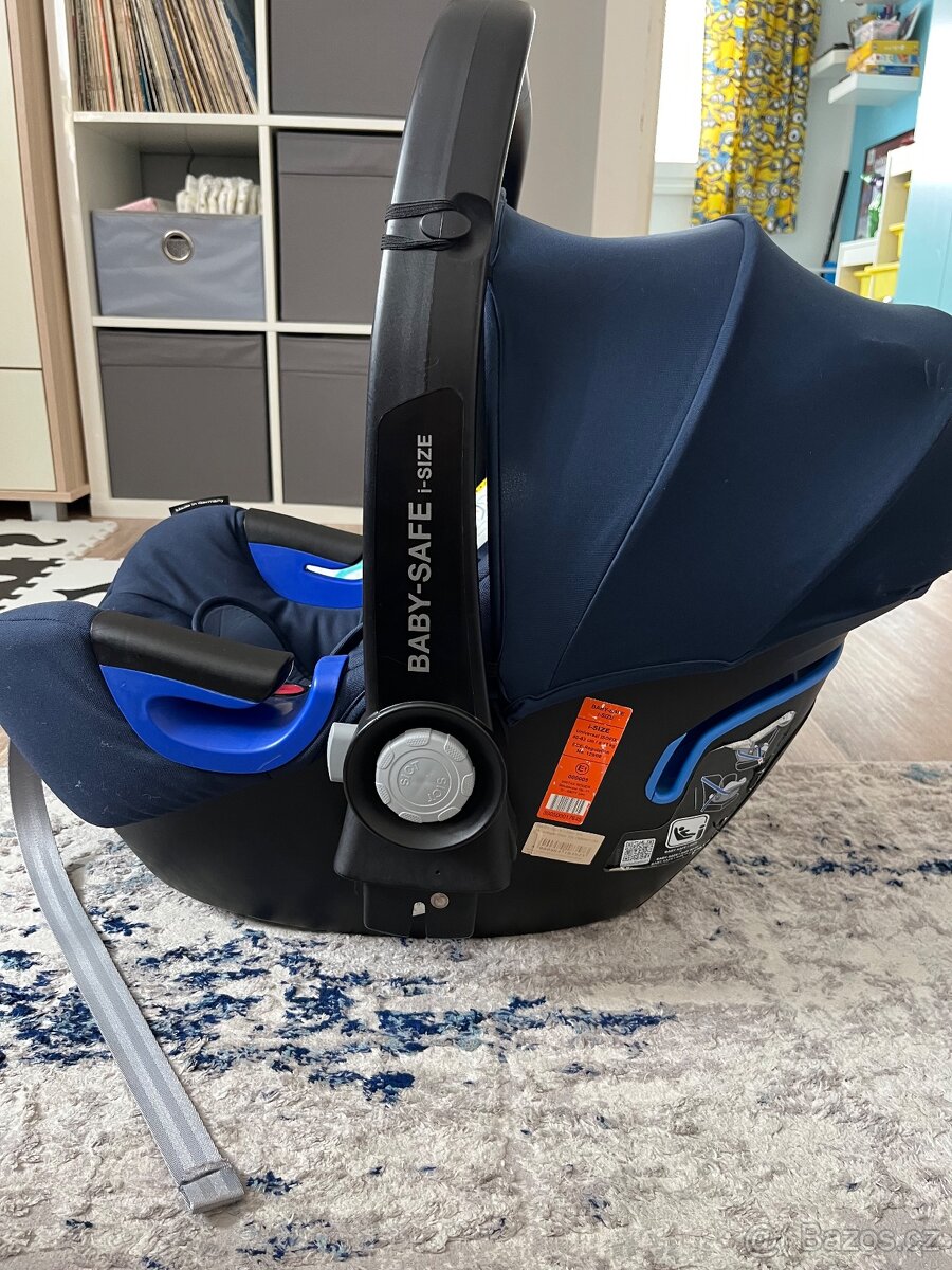 Vajíčko autosedačka- Britax Rome