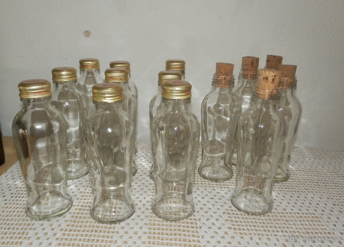 lahvičky 120ml - 17ks
