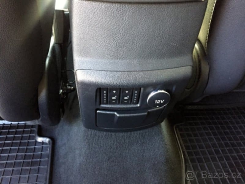 Ford Mondeo combi 2.0 tdci 103 kw původ ČR Manuál
