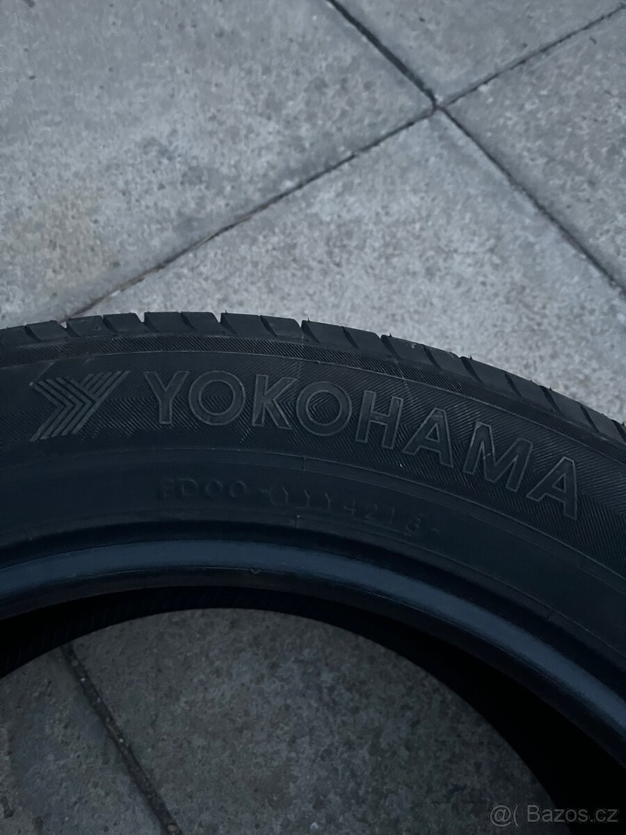 225/55 R18 98H Yokohama
