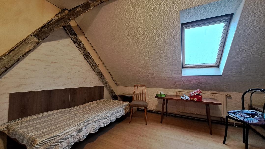 Pokoj v bytě ke spolubydlení - Wainerovo nám. Plně vybavený