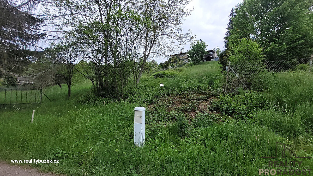 Prodej pozemku - Ptenský Dvorek