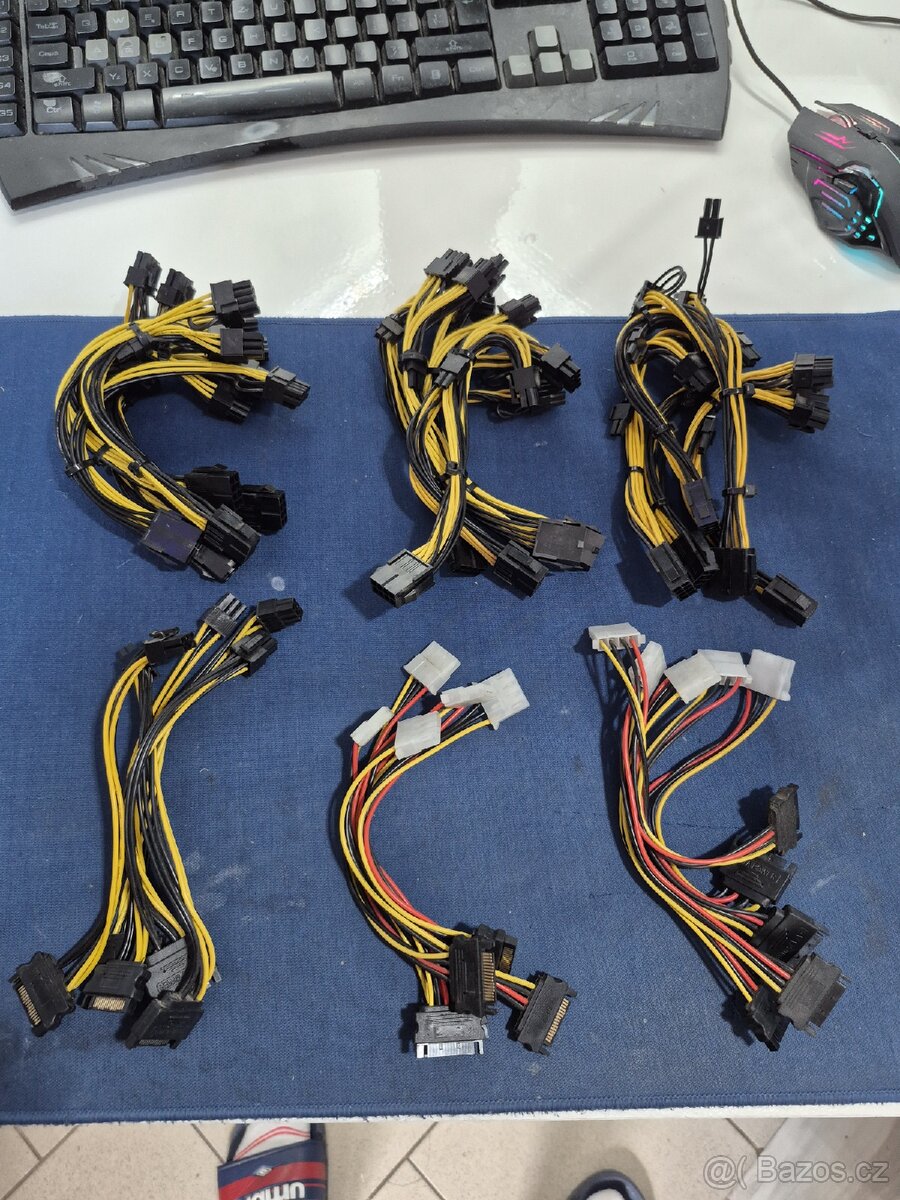 PCI Express napájecí kabely