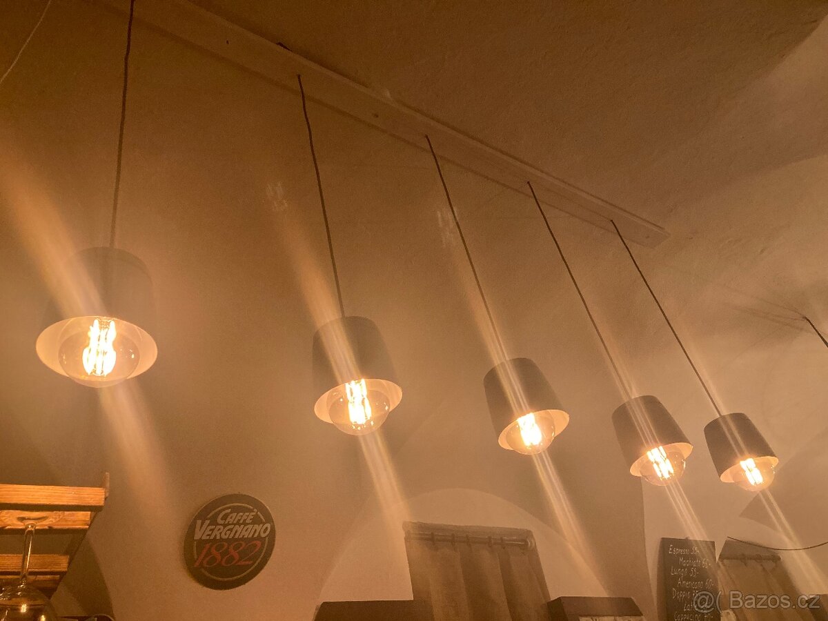 Pětidílný designový lustr