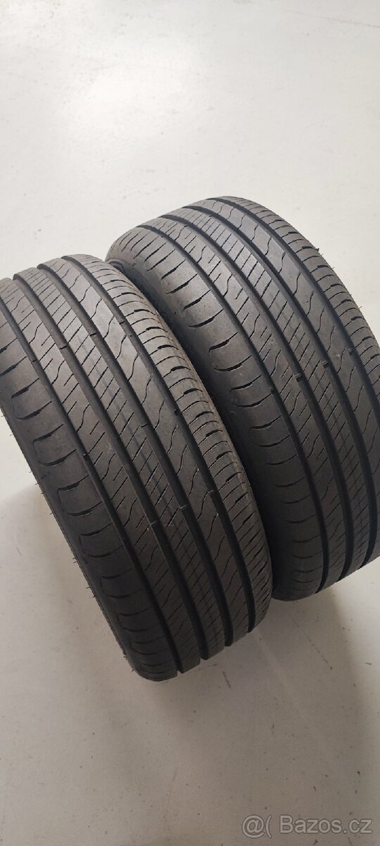 Nové 2ks 235/50/19 Goodyear Efficient Grip SUV, DOT 1623.