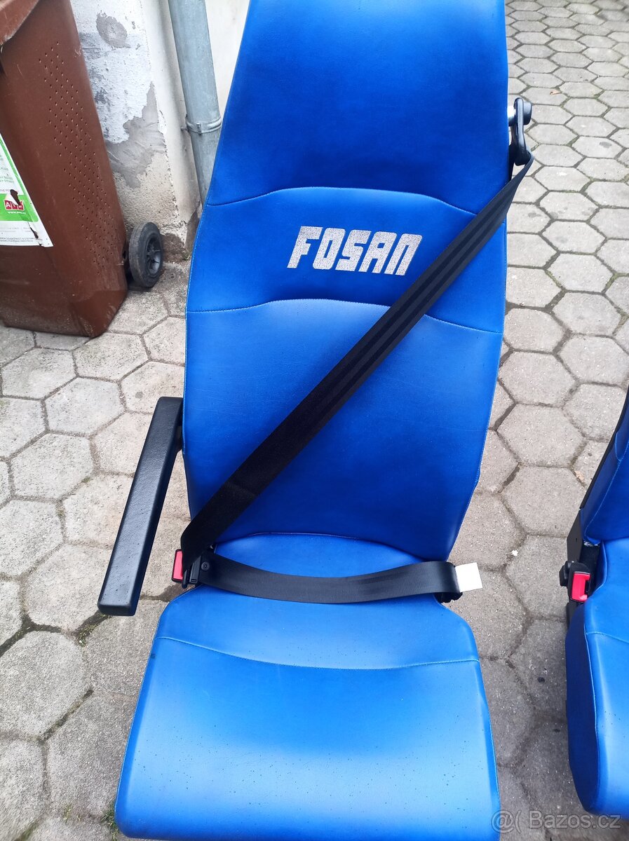 Univerzální sedačky dodávka s pásem