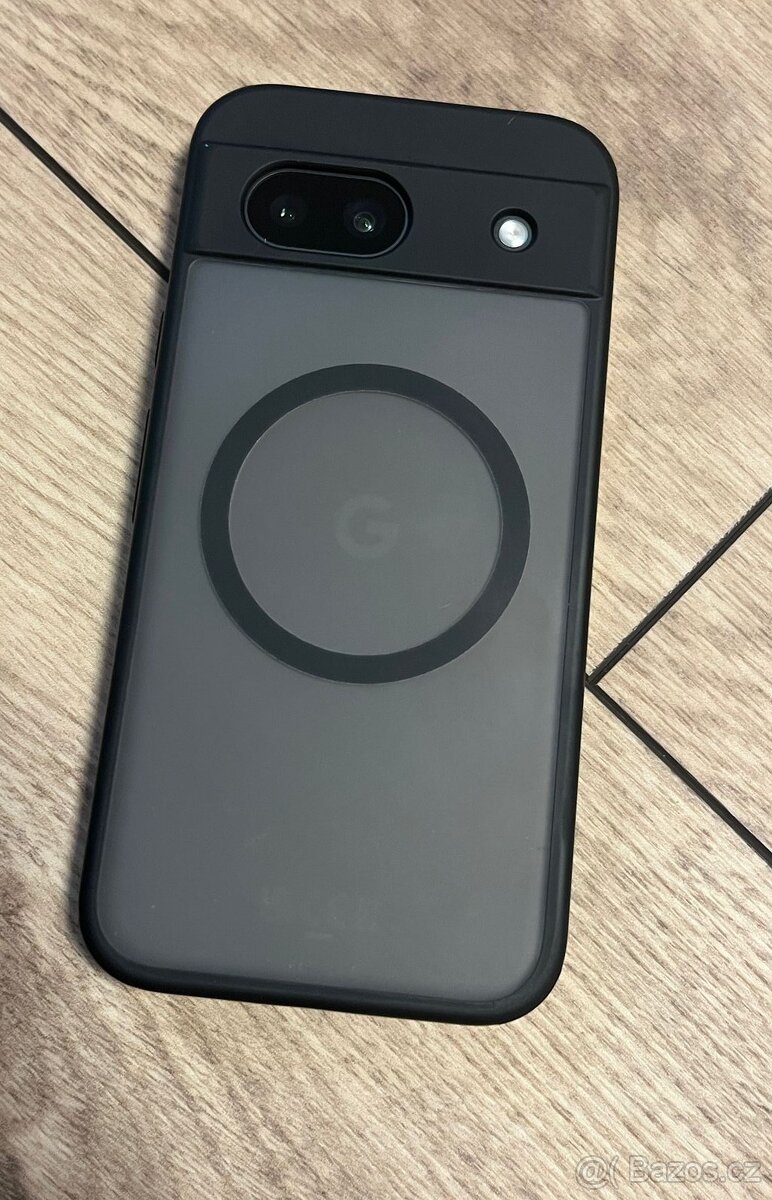 Google Pixel 8a, 256Gb, ještě rok v záruce