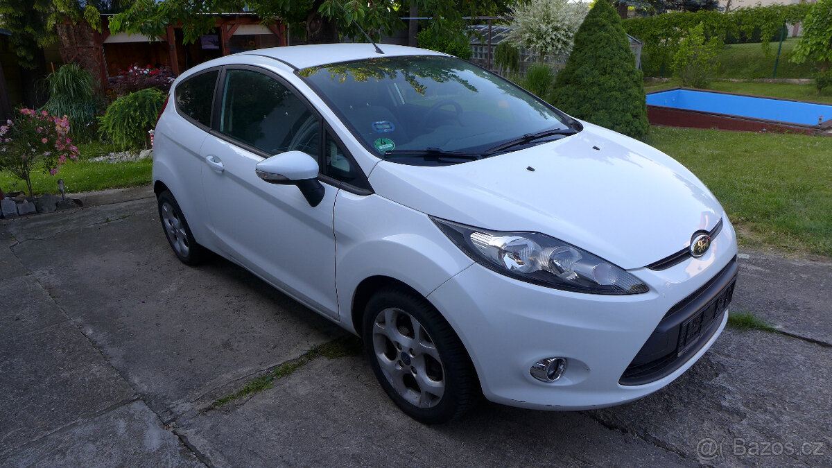 Ford Fiesta 1.4i, 71kW, rok 2011/12, 60t km