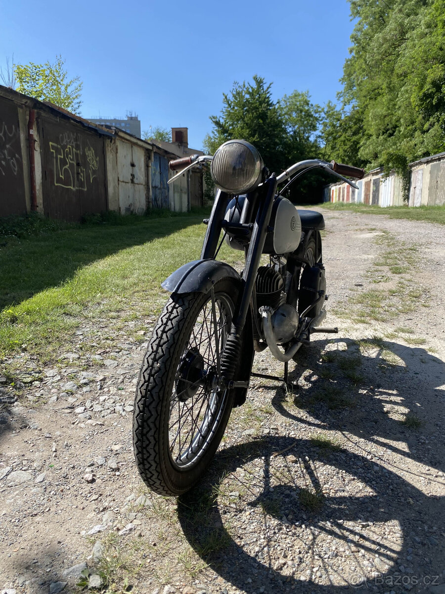 ČZ 150C