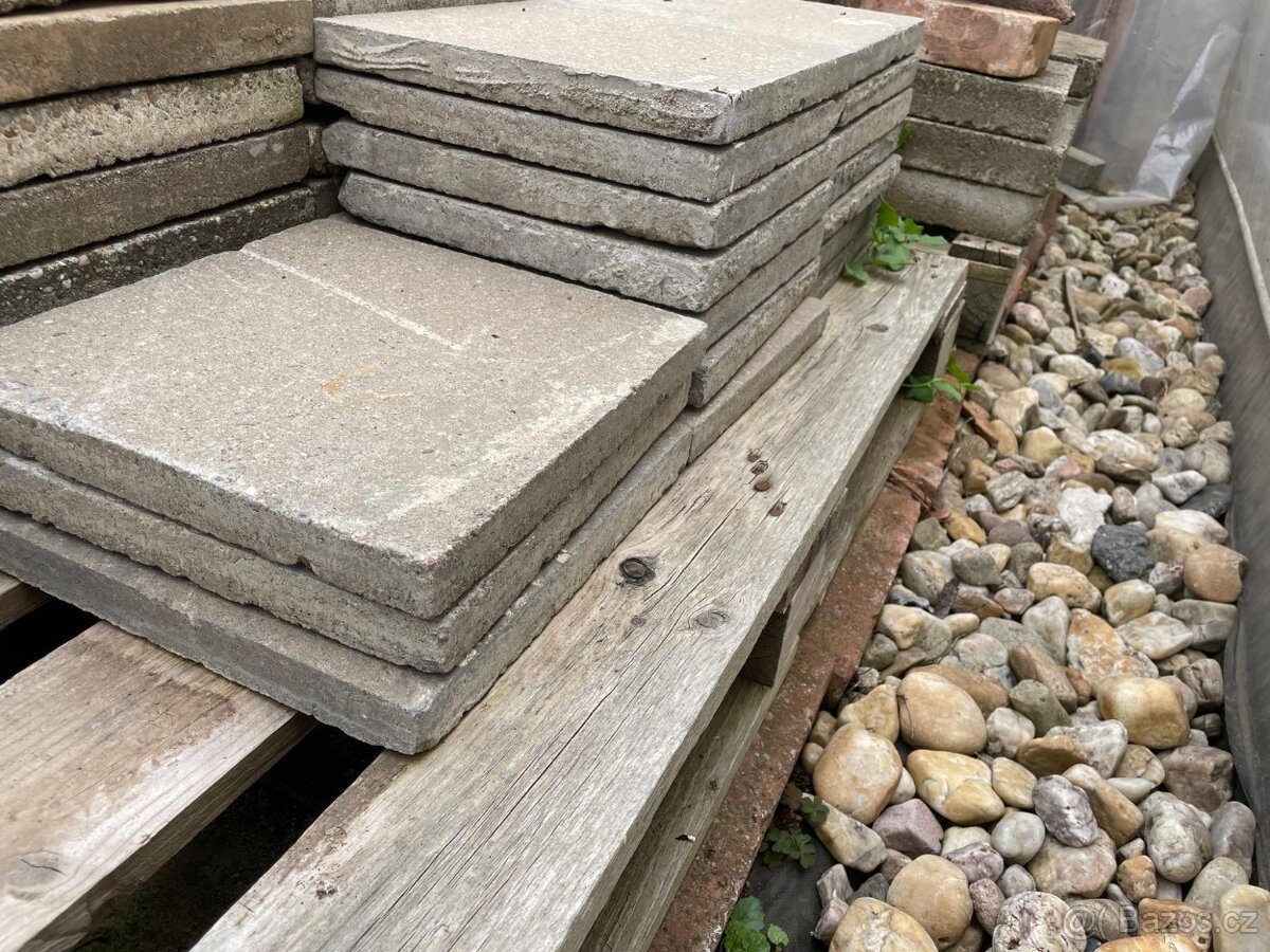Betonová dlažba 30x30x3