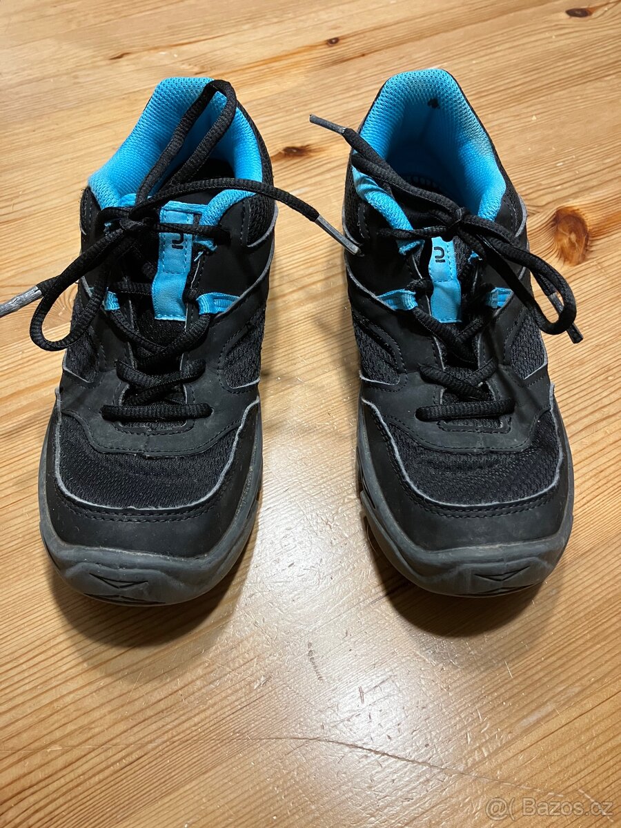 Dětské boty Quechua, vel. 37