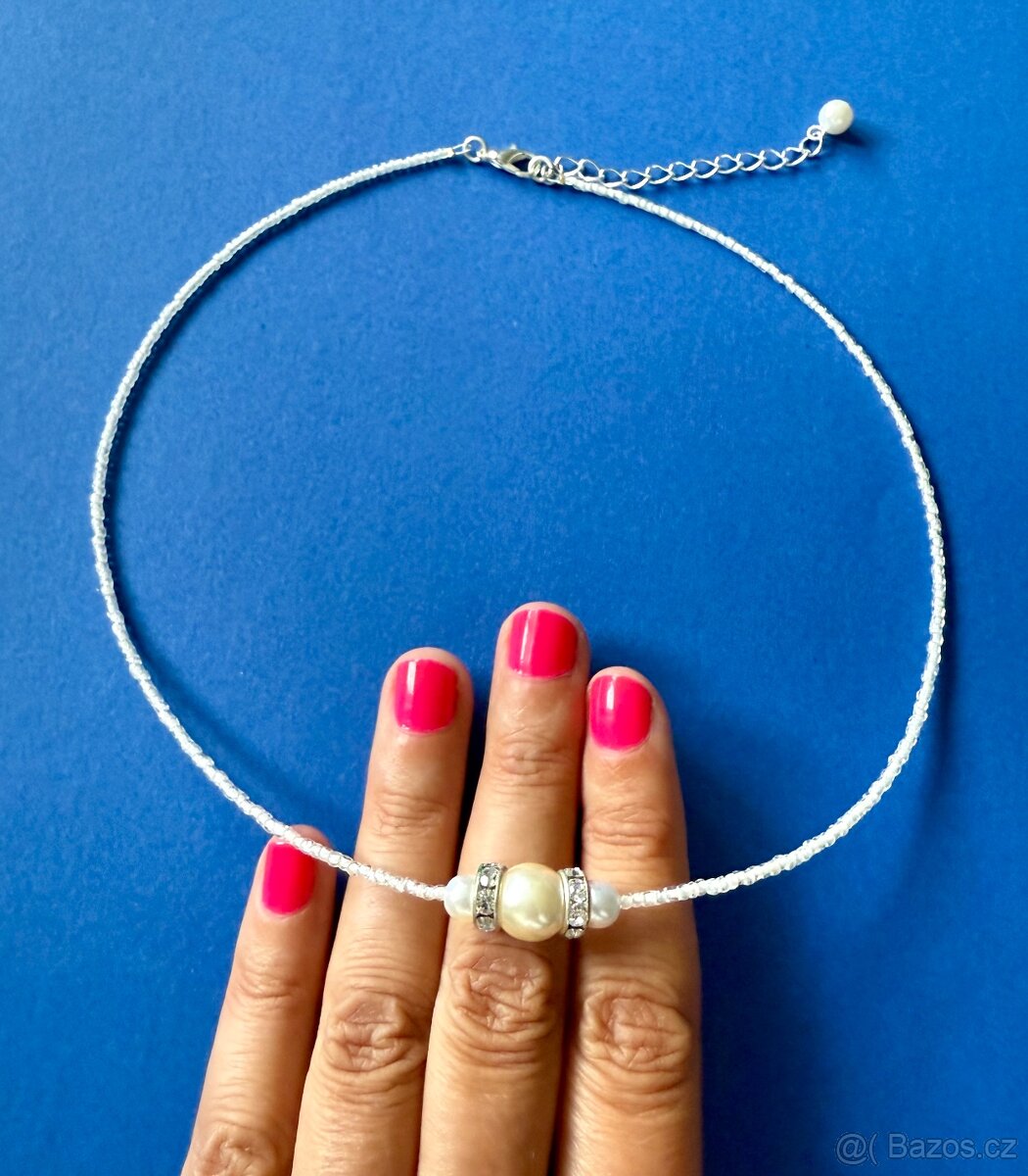 Bílý náhrdelník jablonecká bižuterie, nový, sleva.