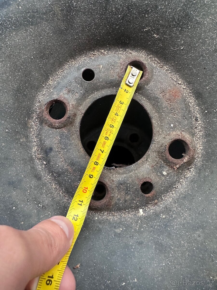 Zimní pneu165/70 R14 (nové)