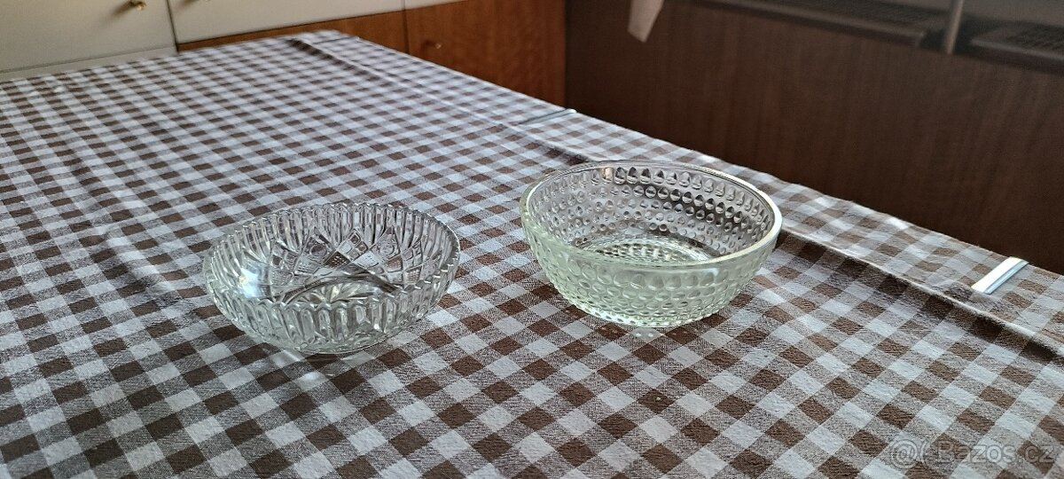 Skleněné mističky 2 ks (retro styl)