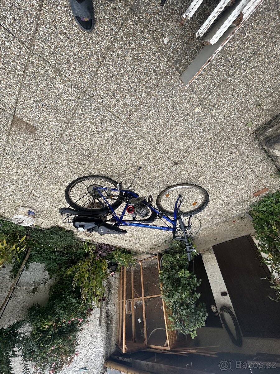 Motokolo tu nink bez kola